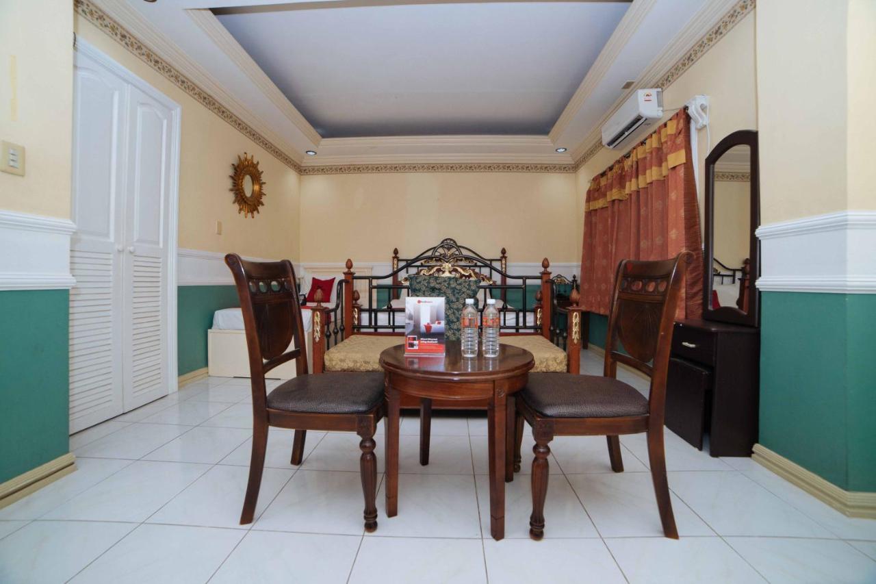 Reddoorz @ Fields Avenue Angeles City Bagian luar foto